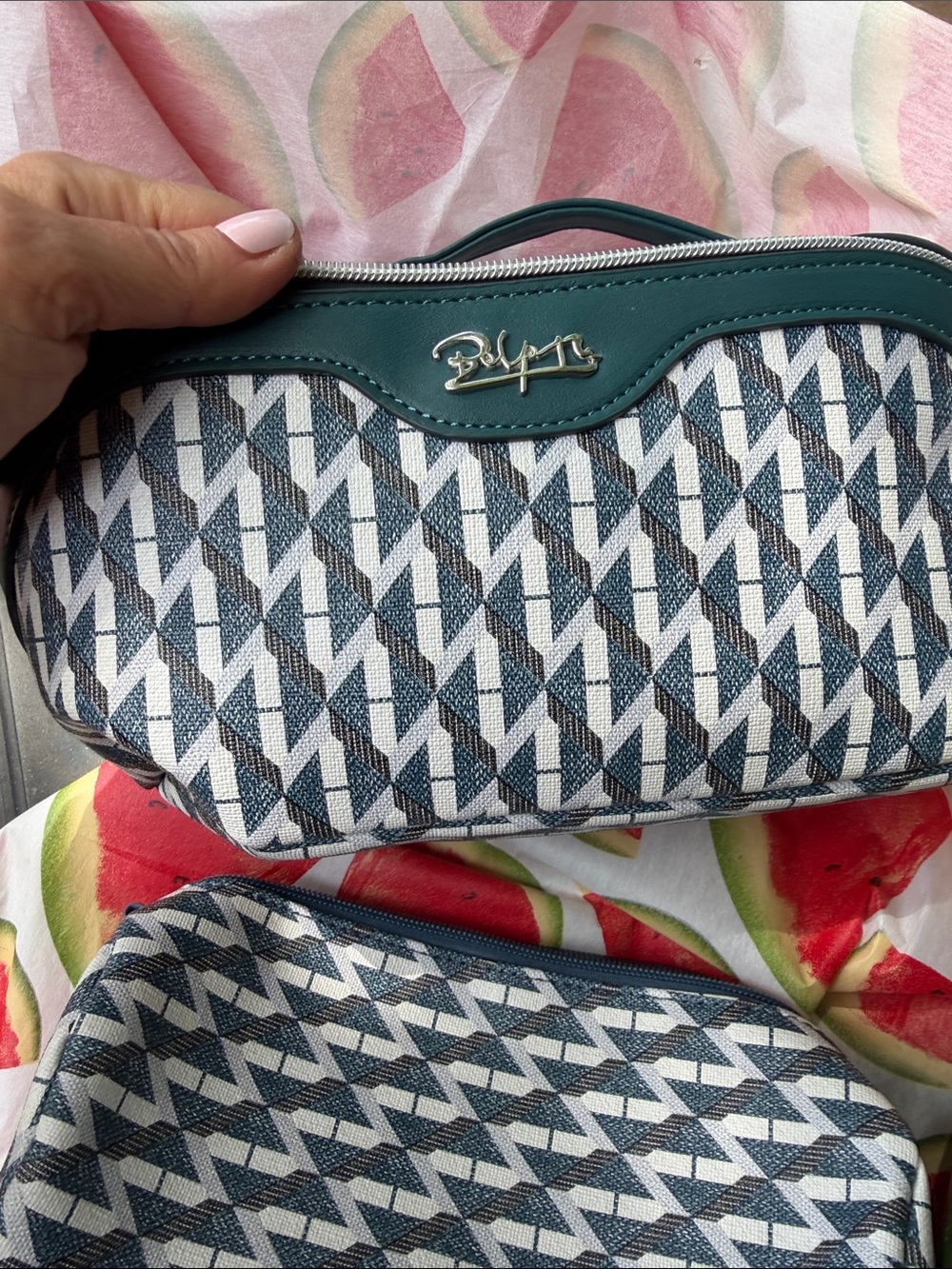 BOYATU ~ Teal Patterned Women's Cosmetic Bag 3 piece/ Travel Toiletry NWOT - Picture 6 of 8